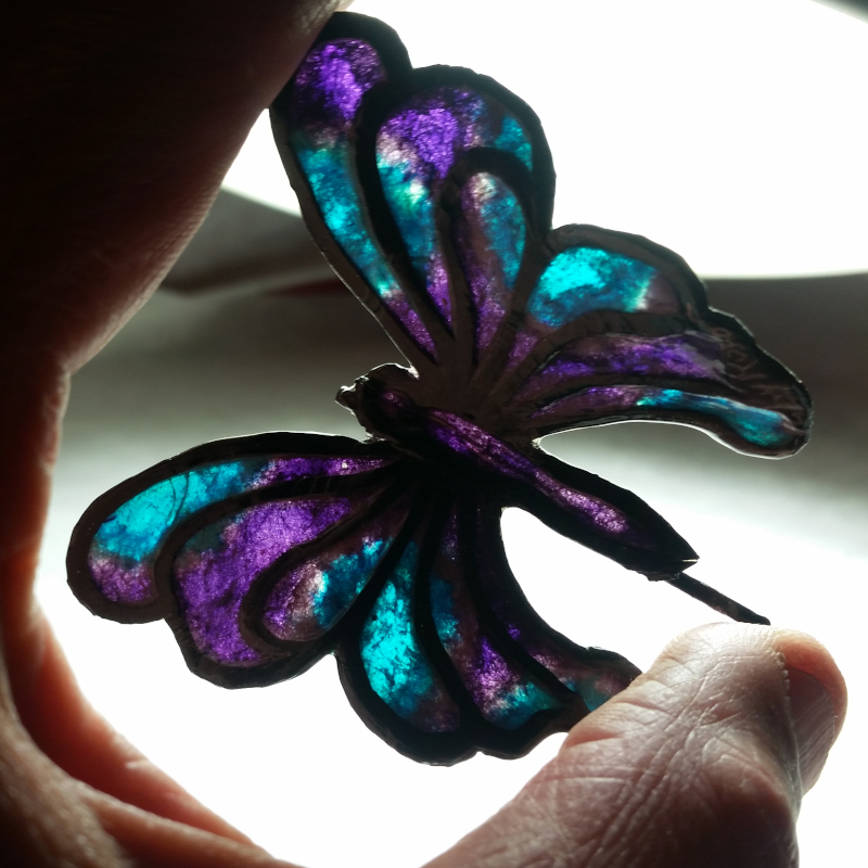 Broche en Patrail Artisanat d'Art Franais.