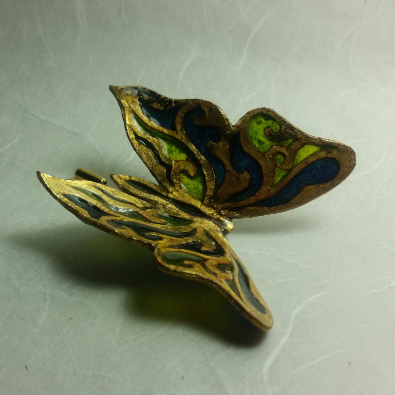 Broche en Patrail Artisanat d'Art Franais.