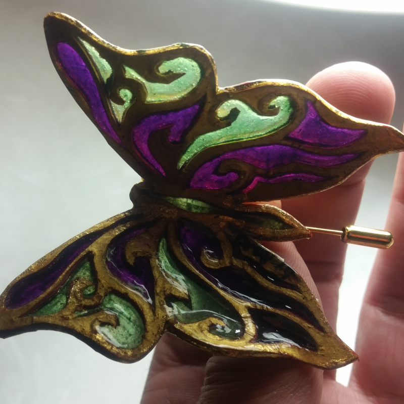 Broche en Patrail Artisanat d'Art Franais.